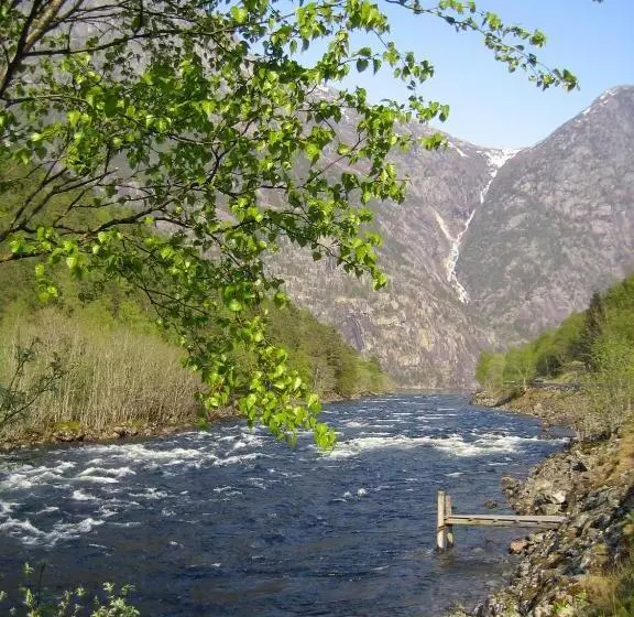 Kvamsdal Pensjonat 4