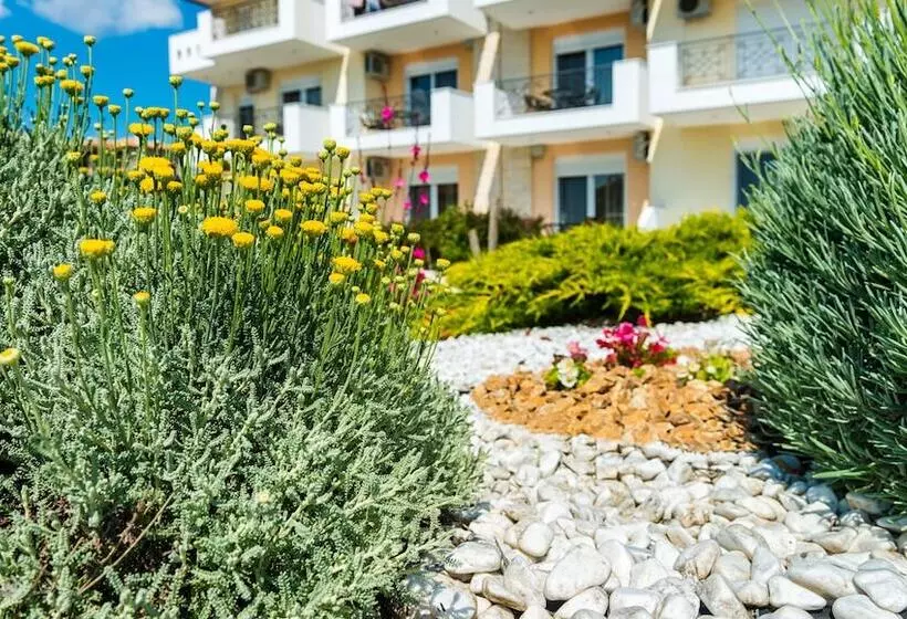 Lagaria Apartments