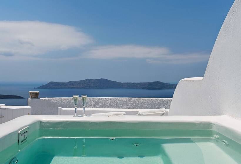 پانسیون Akra Suites & Spa