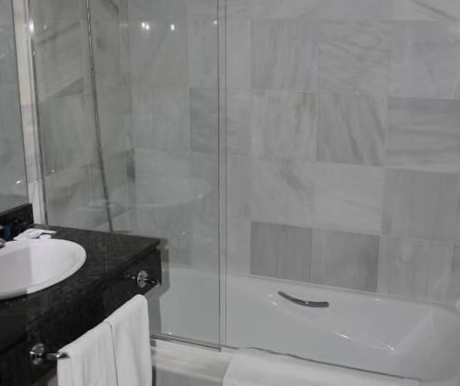 بنسيون Hospedería Doña Lola Zahara