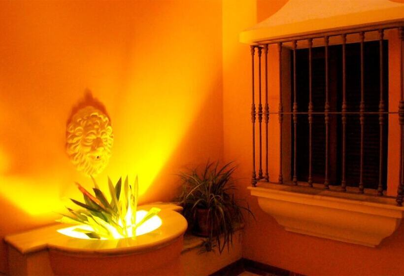 بنسيون Hospedería Doña Lola Zahara