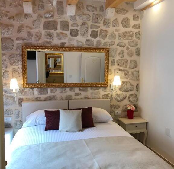 פנסיון Villa Sigurata Ii