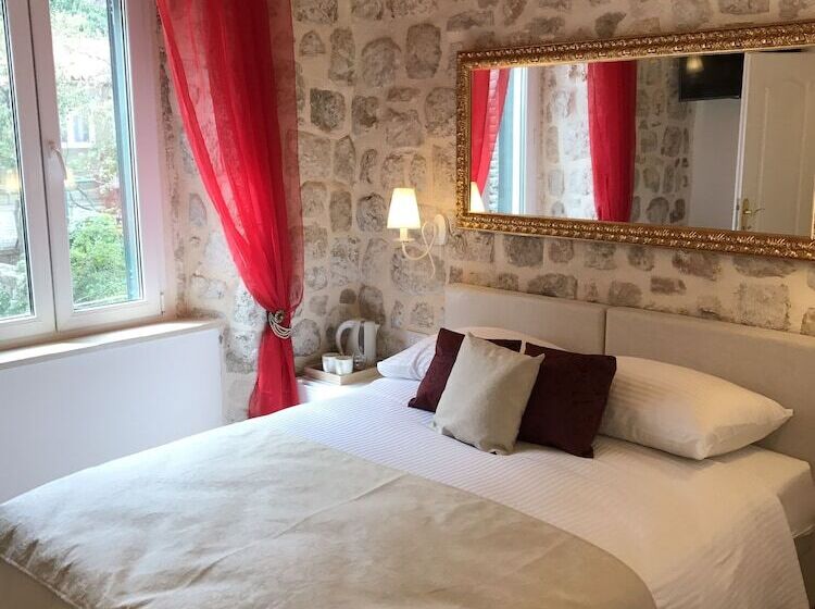 פנסיון Villa Sigurata Ii