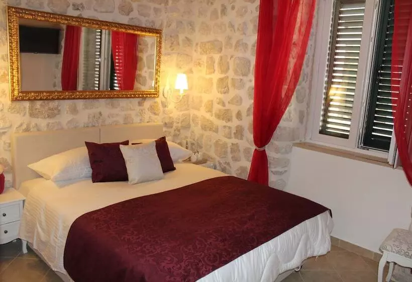 پانسیون Villa Sigurata Ii