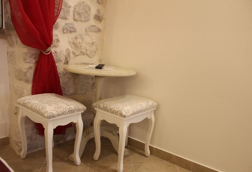 פנסיון Villa Sigurata Ii