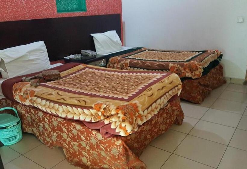 Sangam Hotel Muzaffarabad