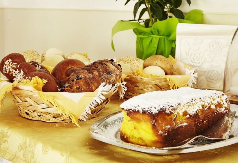 בית מלון כפרי 2000