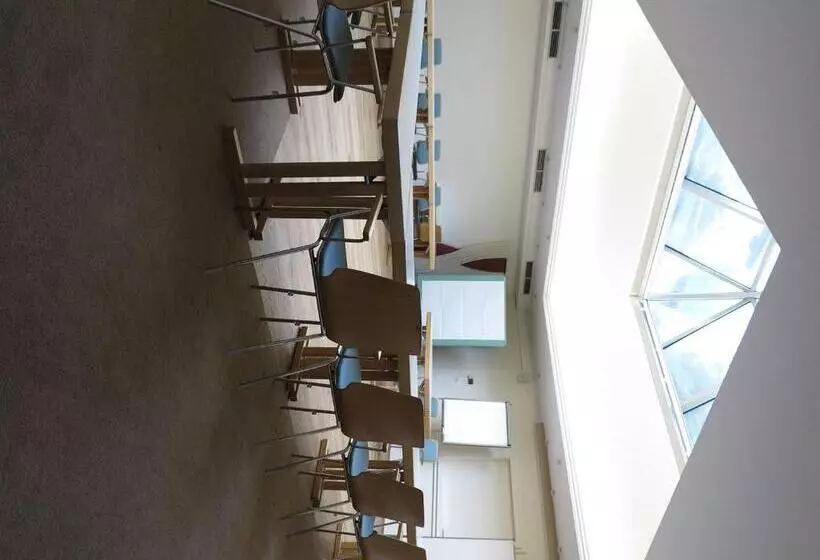 هتل Ansitz Kandelburg