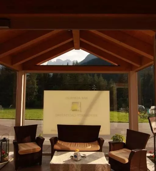 Otel Albergo Ristorante Cacciatori