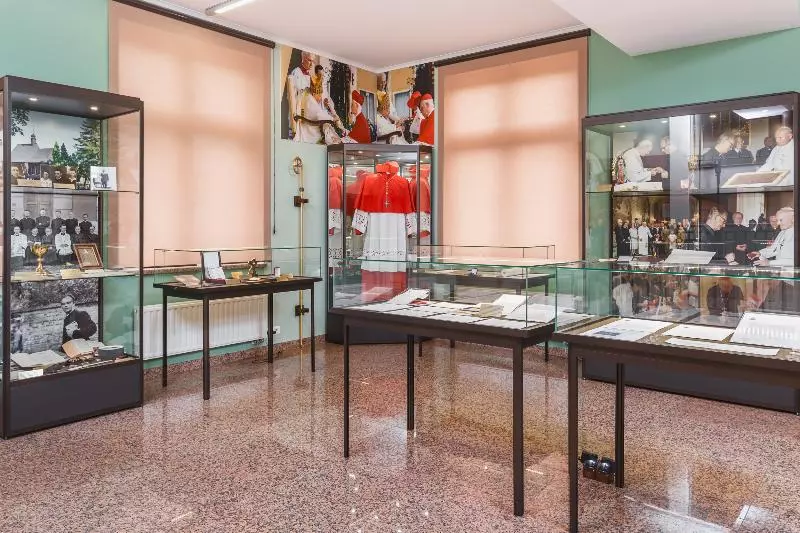 Отель Domus Mater