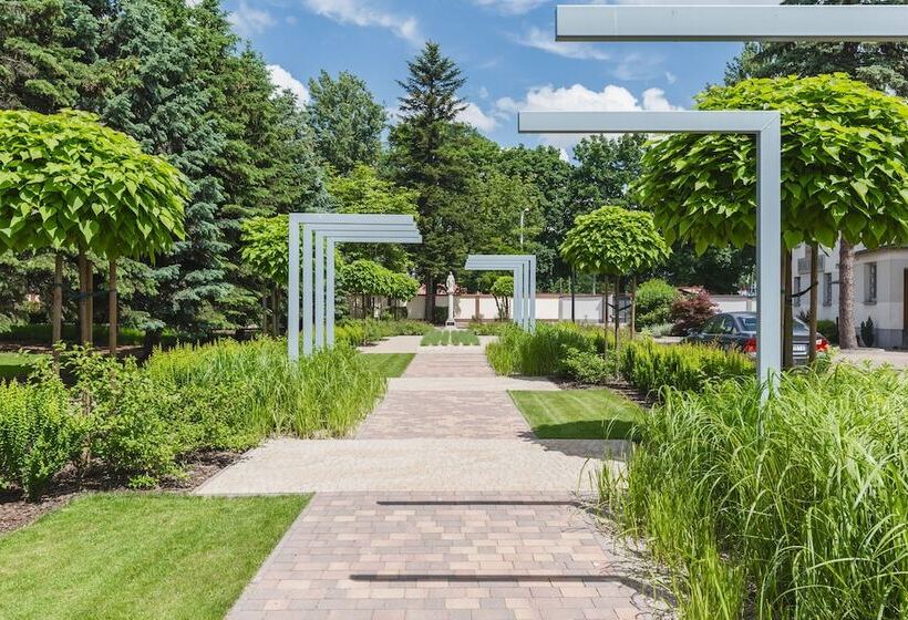 בית מלון כפרי Domus Mater