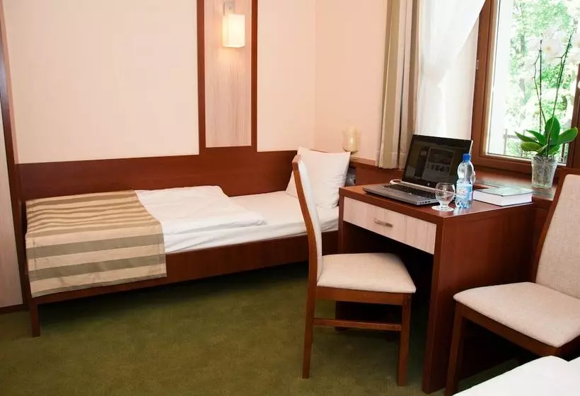 Отель Domus Mater