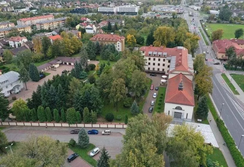 Отель Domus Mater