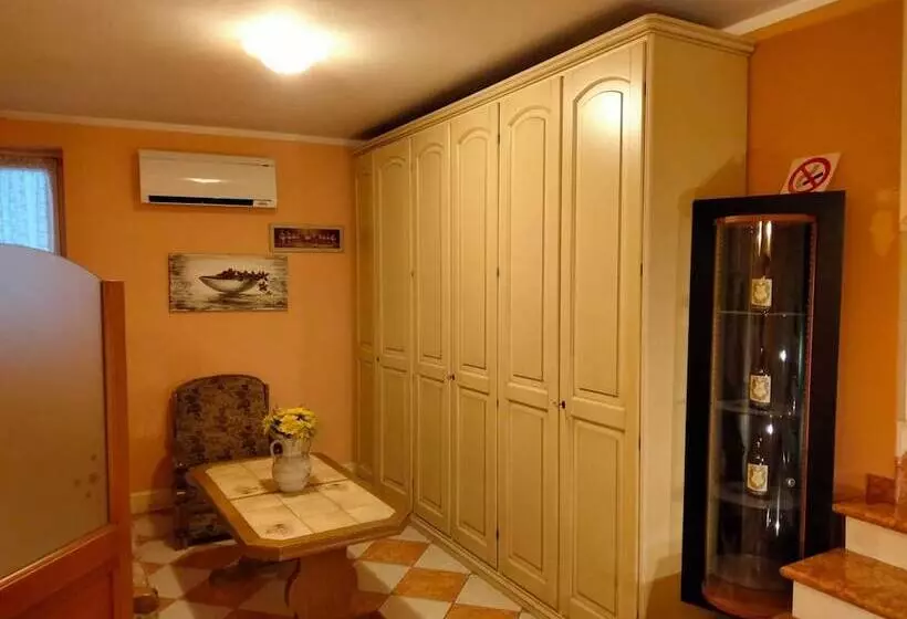 בית מלון כפרי Due Colonne