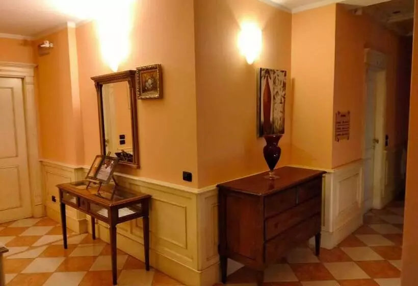 בית מלון כפרי Due Colonne