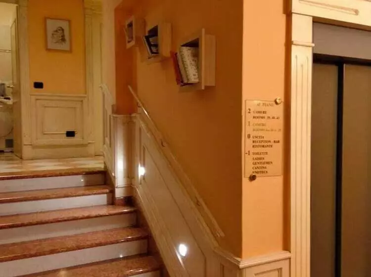 בית מלון כפרי Due Colonne