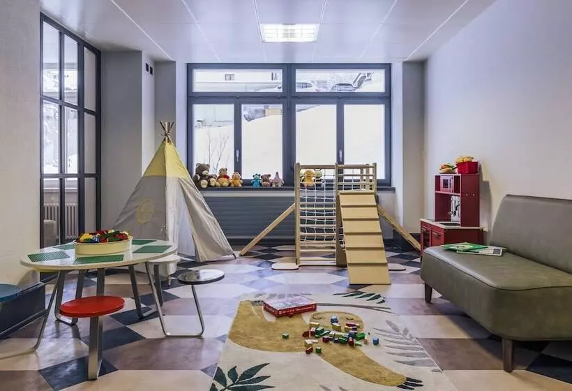 فندق Altein Arosa