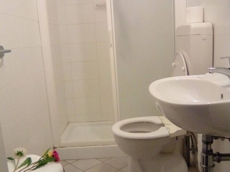 בית מלון כפרי Fast