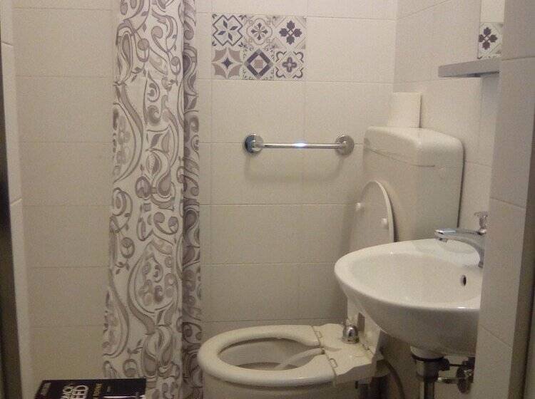 בית מלון כפרי Fast