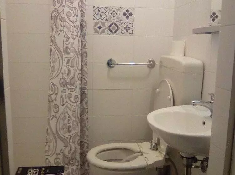 בית מלון כפרי Fast