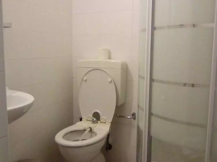 בית מלון כפרי Fast