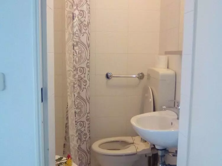 בית מלון כפרי Fast