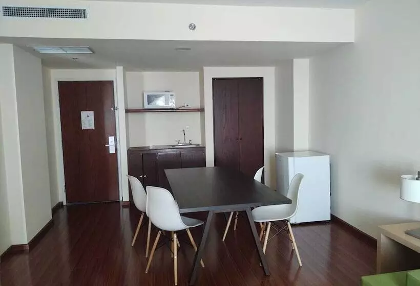 فندق Opus Grand Toluca Aeropuerto