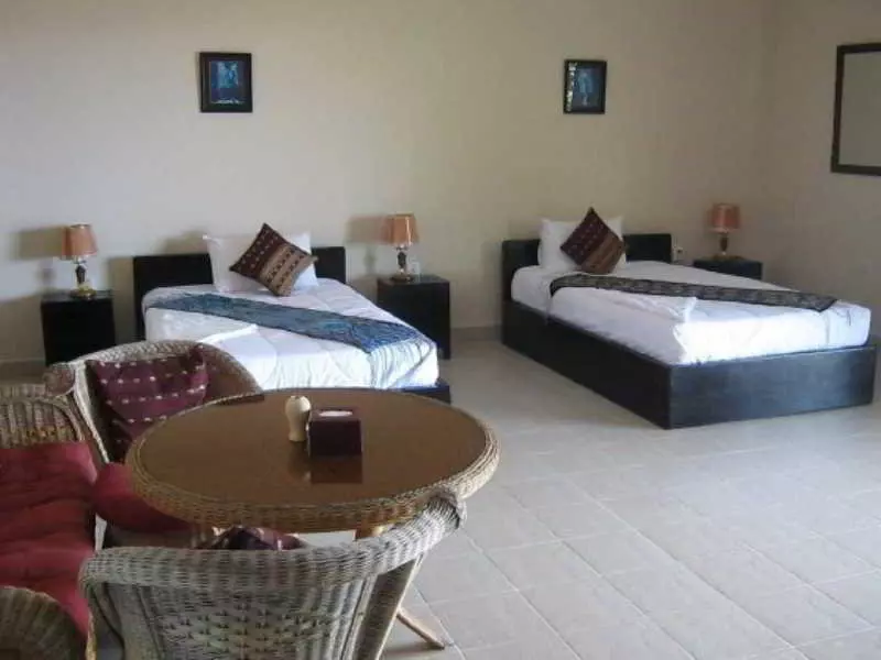 ホテル Golden Rooster Resort