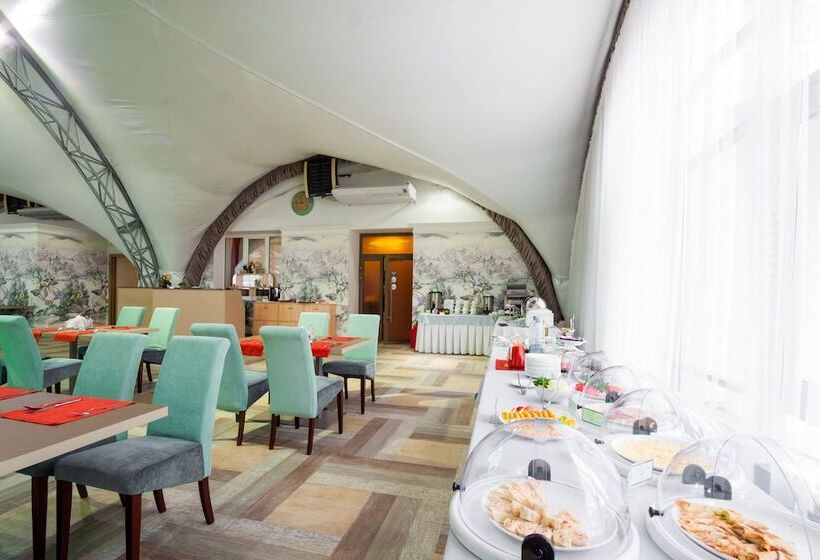 ホテル Green Line Samara