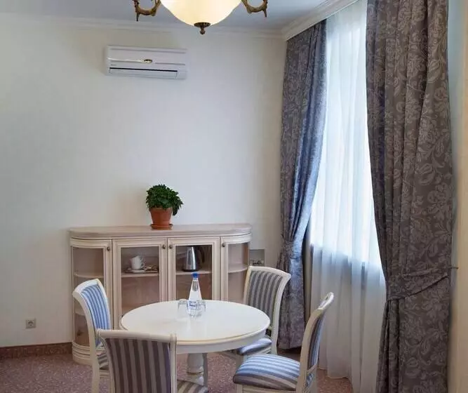 호텔 Green Line Samara