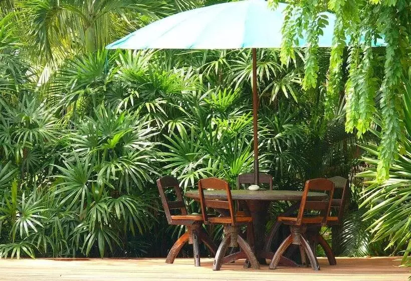 هتل Green View Village Resort   Sha Plus