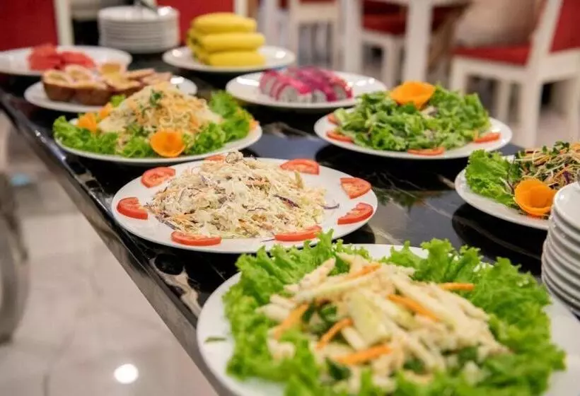 هتل Helios Legend