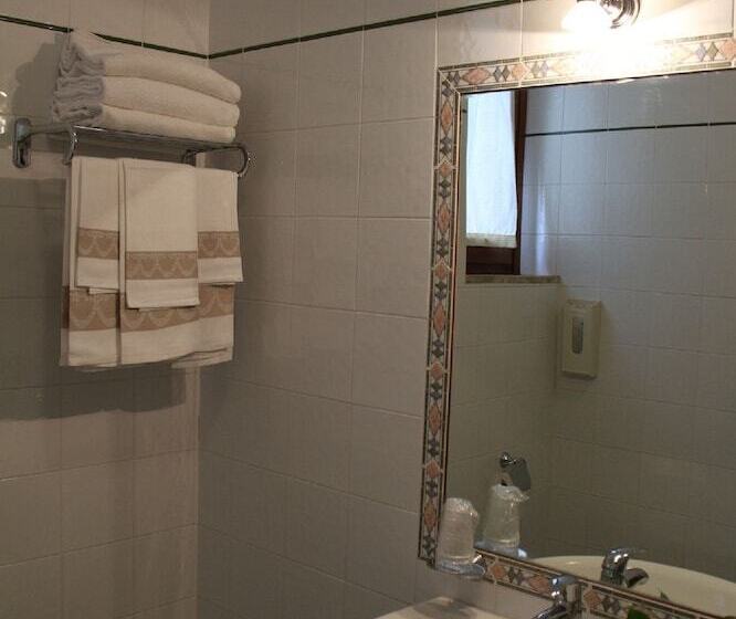 Отель I Platani