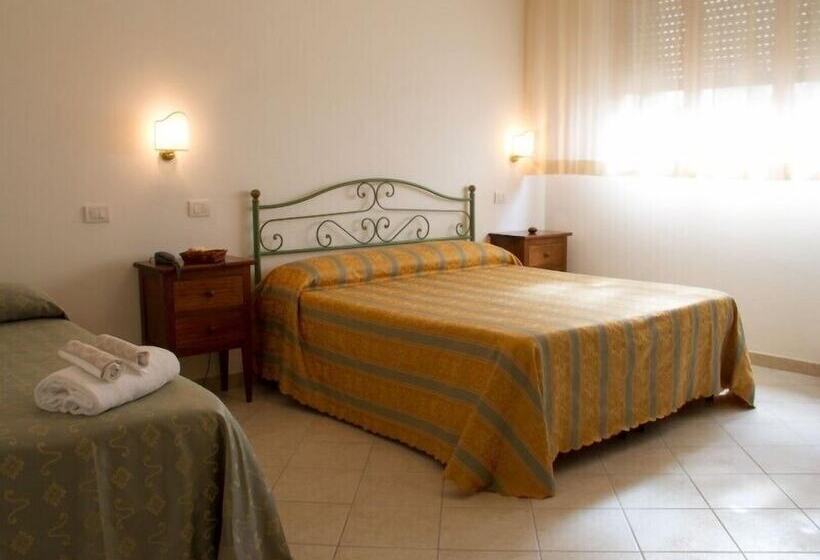 Отель I Platani