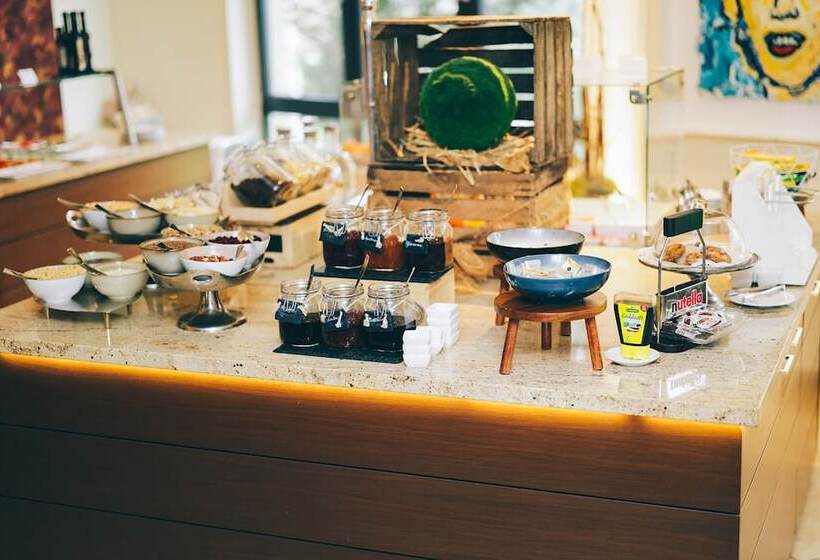 L Arrivée Hotel & Spa