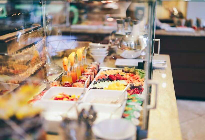 L Arrivée Hotel & Spa