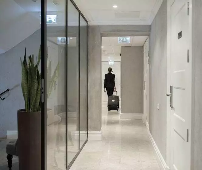 Hotel L Slottsbacken