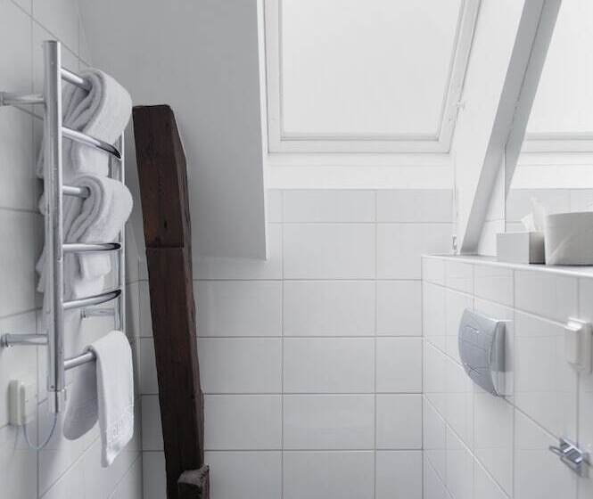 בית מלון כפרי L Slottsbacken