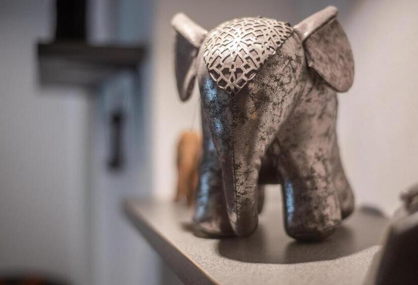 Отель Lapis Monti   Apartments & Suites