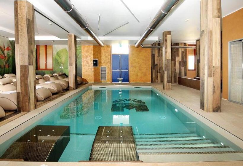 Marina Palace Hotel 4 Stelle S