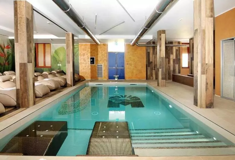 Marina Palace Hotel 4 Stelle S