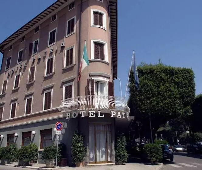هتل Patria