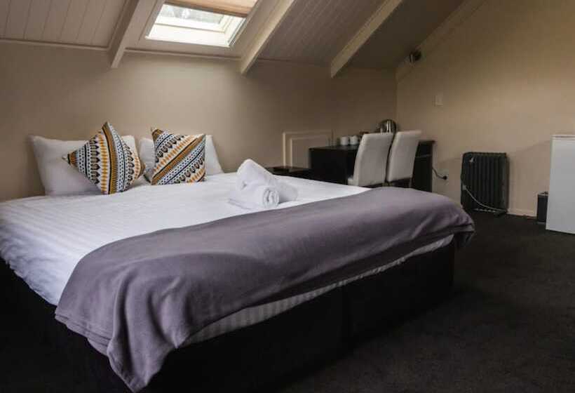 Hotel Rainforest Retreat