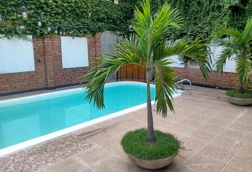 Hotel Torre Del Viento Cali