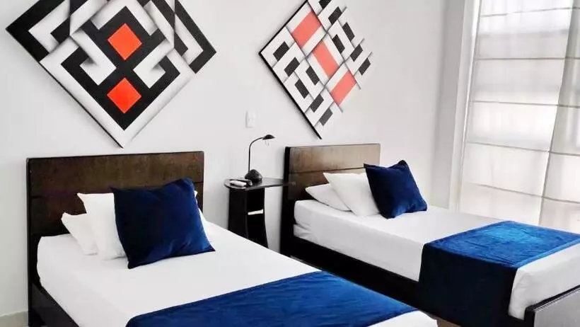 هتل Torre Del Viento Cali