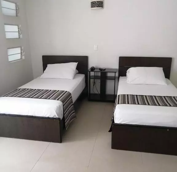 هتل Torre Del Viento Cali