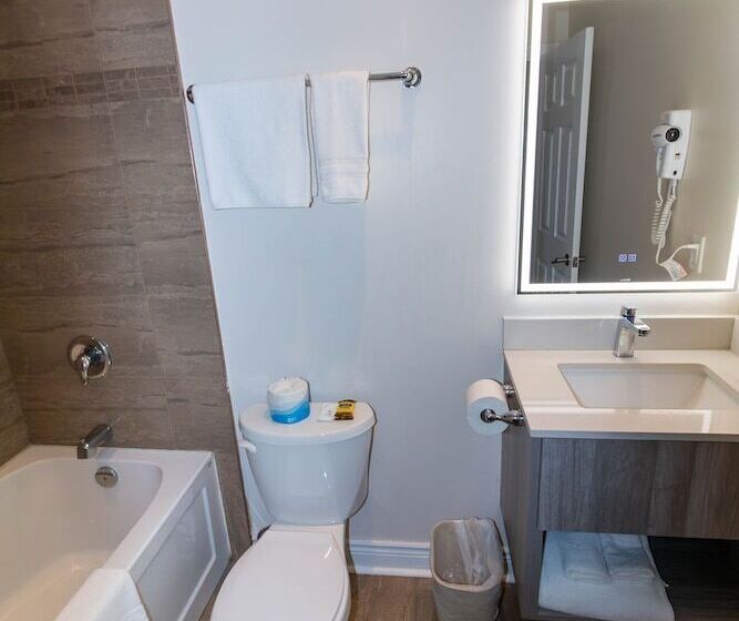 Мотель Borden Inn And Suites