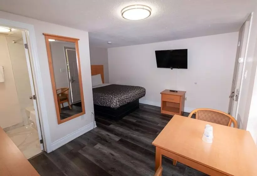 מוטל Borden Inn And Suites