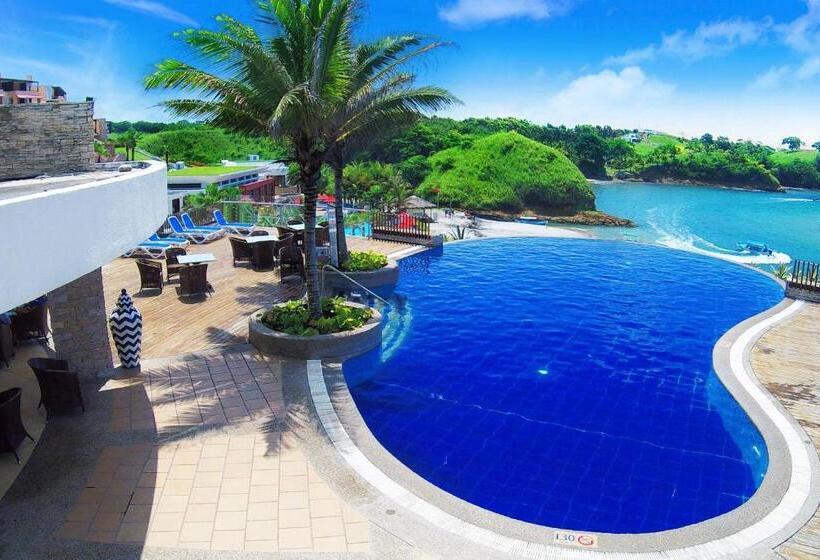 منتجع Royal Decameron Mompiche   All Inclusive