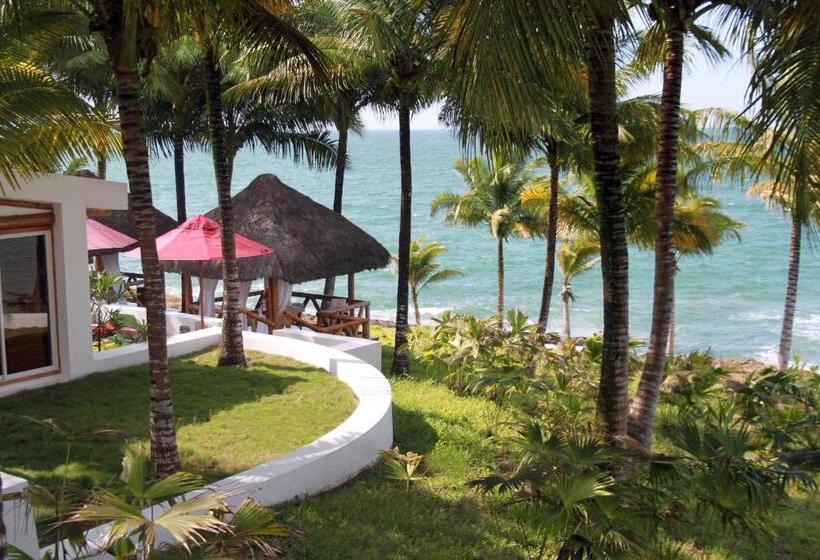 منتجع Royal Decameron Mompiche   All Inclusive